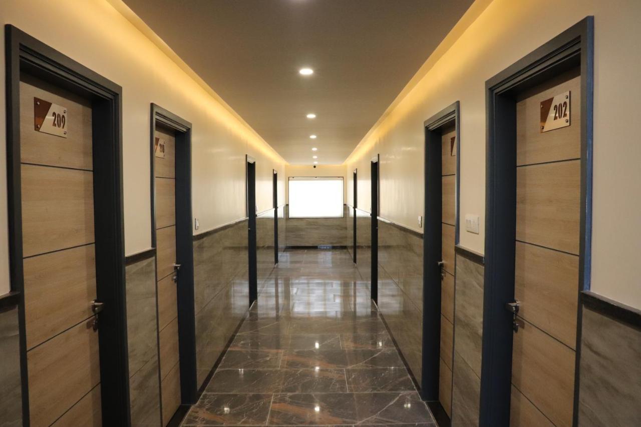 Hotel City Point Phalodi  Экстерьер фото
