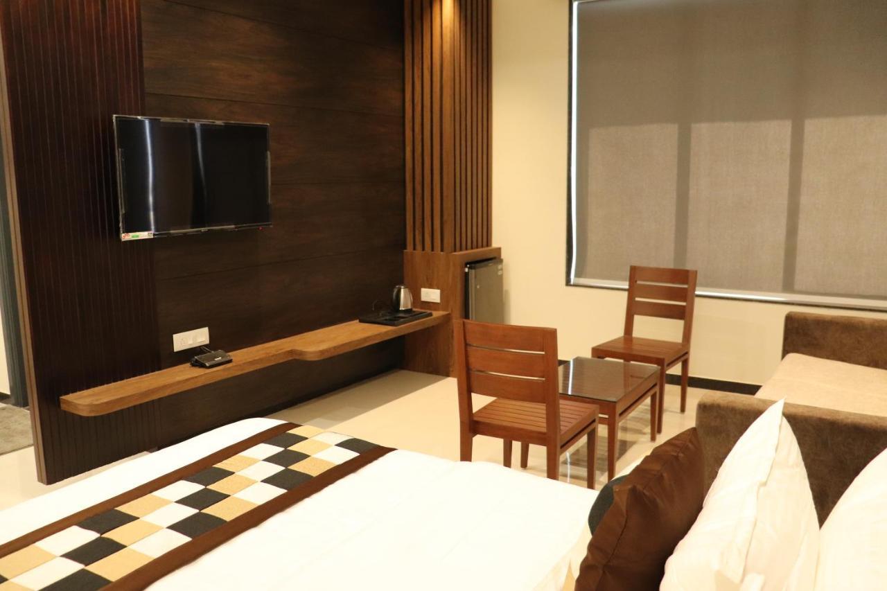 Hotel City Point Phalodi  Экстерьер фото