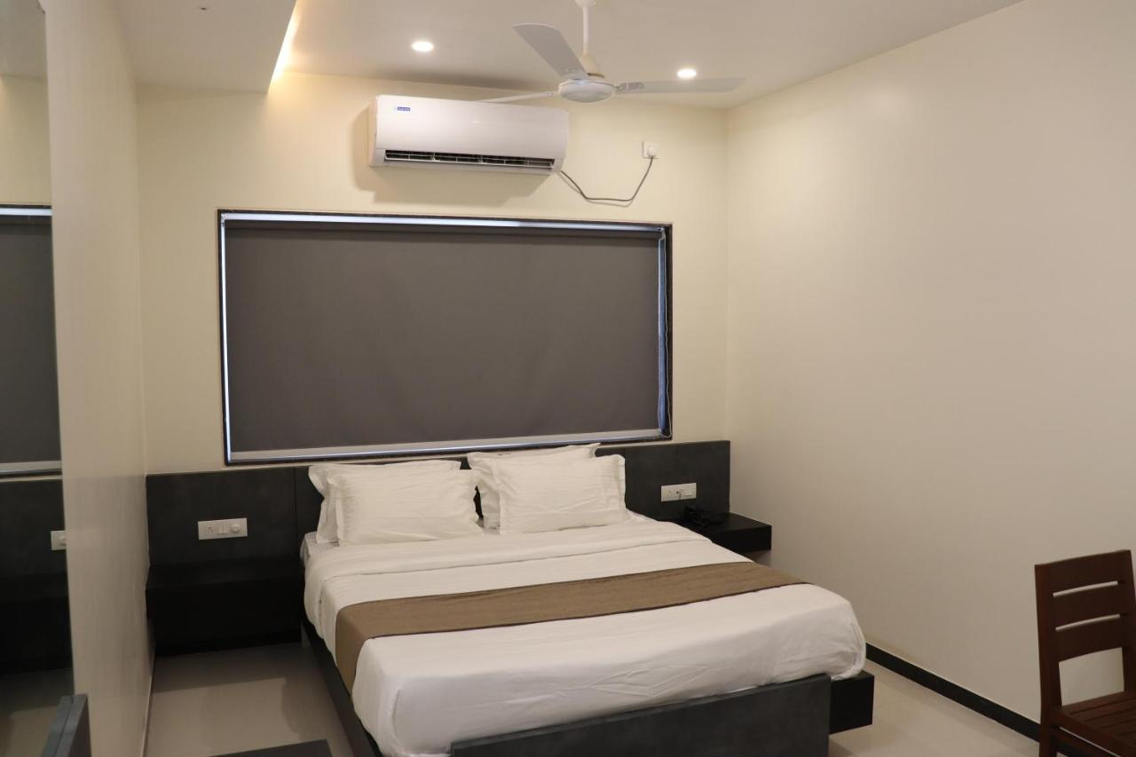 Hotel City Point Phalodi  Экстерьер фото