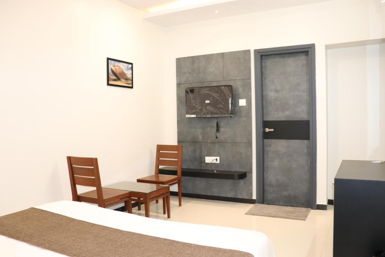 Hotel City Point Phalodi  Экстерьер фото